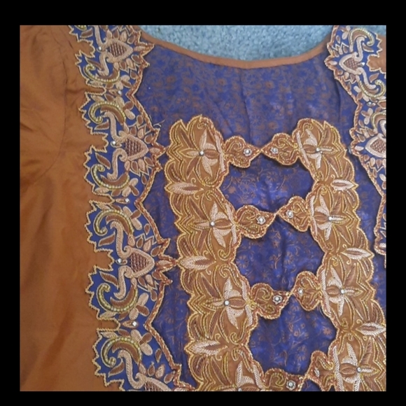 Salwar Kameez silk heavy beading size large - Picture 8 of 8